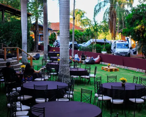 Salão de festa decorado
